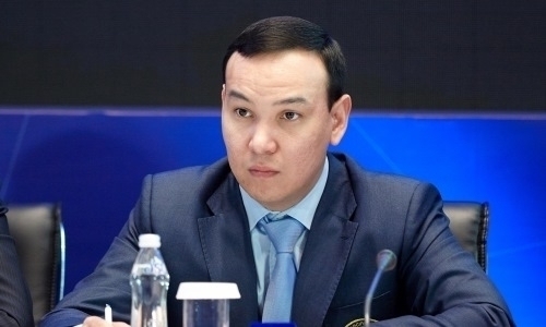 Олжас Абраев: «Поздравляю болельщиков с победами „Кайрата“ и „Тобола“»