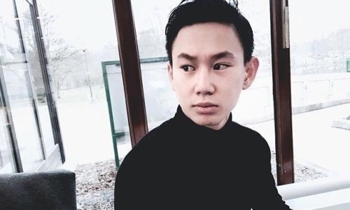 Белые шары в память о Денисе Тене выпустили костанайцы