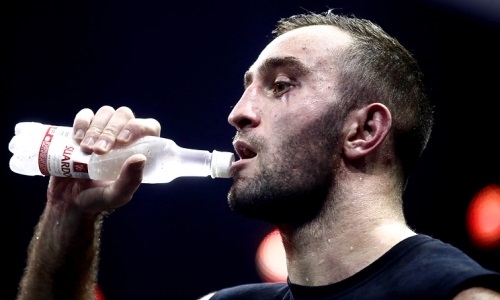 Головкин поддержал Гассиева после поражения в финале WBSS от Усика