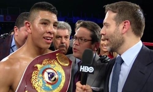 Бывший кандидат на бой с Головкиным устроил жесткий махач с экс-соперником «Канело» и защитил титул WBO