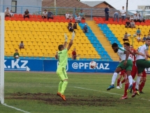 Фоторепортаж с матча Премьер-Лиги «Атырау» — «Кайсар» 2:1