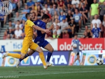 Фоторепортаж с матча Лиги Европы «Сигма» — «Кайрат» 2:0