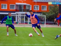 Фоторепортаж с тренировки «Жетысу» в Костанае