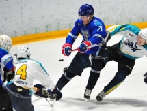 Фоторепортаж с товарищеского матча «Снежные Барсы» — «Алтай» 2:2