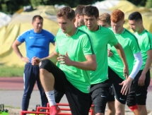 Фоторепортаж с тренировки «Кызыл-Жара СК»
