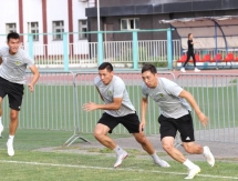 Фото и видео тренировки «Тобола» в Атырау