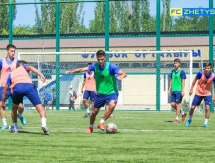 Фоторепортаж с предыгровой тренировки «Жетысу Б»