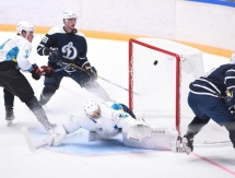 Фоторепортаж с матча на турнире Шилова «Динамо» Санкт-Петербург — «Торпедо» 2:1