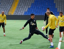 Фоторепортаж с предыгровой тренировки АПОЭЛа в Астане