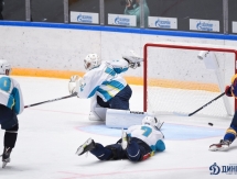 Фото с матча на турнире Шилова «Химик» — «Торпедо» 5:3