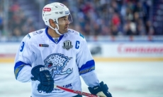 «Не захотел возвращаться в НХЛ». Экс-форвард «Барыса» поведёт свой новый клуб к Кубку Гагарина