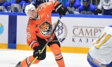 «Играем под нагрузками». Форвард «Амура» прокомментировал матч со сборной Казахстана