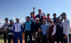 Наездник из Акмолинской области во второй раз стал чемпионом Казахстана по аударыспаку