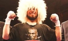 «Надеюсь, он не струсит». Казахстанский нокаутер бросил вызов небитому американцу