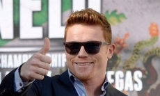 «Этот тупняк не может отличить бокс от беготни». «Канело» поднял на смех тренера Головкина