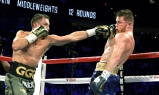 Головкин показал фото впечатляющей рекламы второго боя с «Канело»