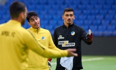 Фоторепортаж с предыгровой тренировки АПОЭЛа в Астане