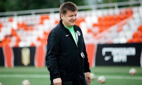 «Какое-то чмо показывает нам неприличные жесты!». Эксперт в шоке