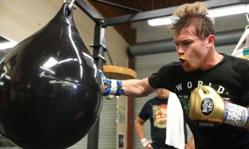 Почему «Канело» не сможет стать лучше ко второму бою с Головкиным