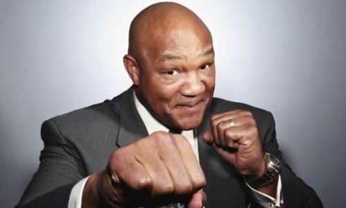 Легендарный Джордж Форман сделал прогноз на второй бой Головкин — «Канело»