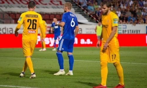 «Кайрат» неудачно провел первый тайм с «Сигмой»