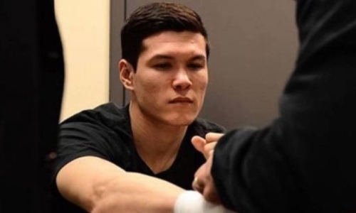 «Обезьяна и Борат». Обидчик Данияра Елеусинова сделал оскорбительное заявление