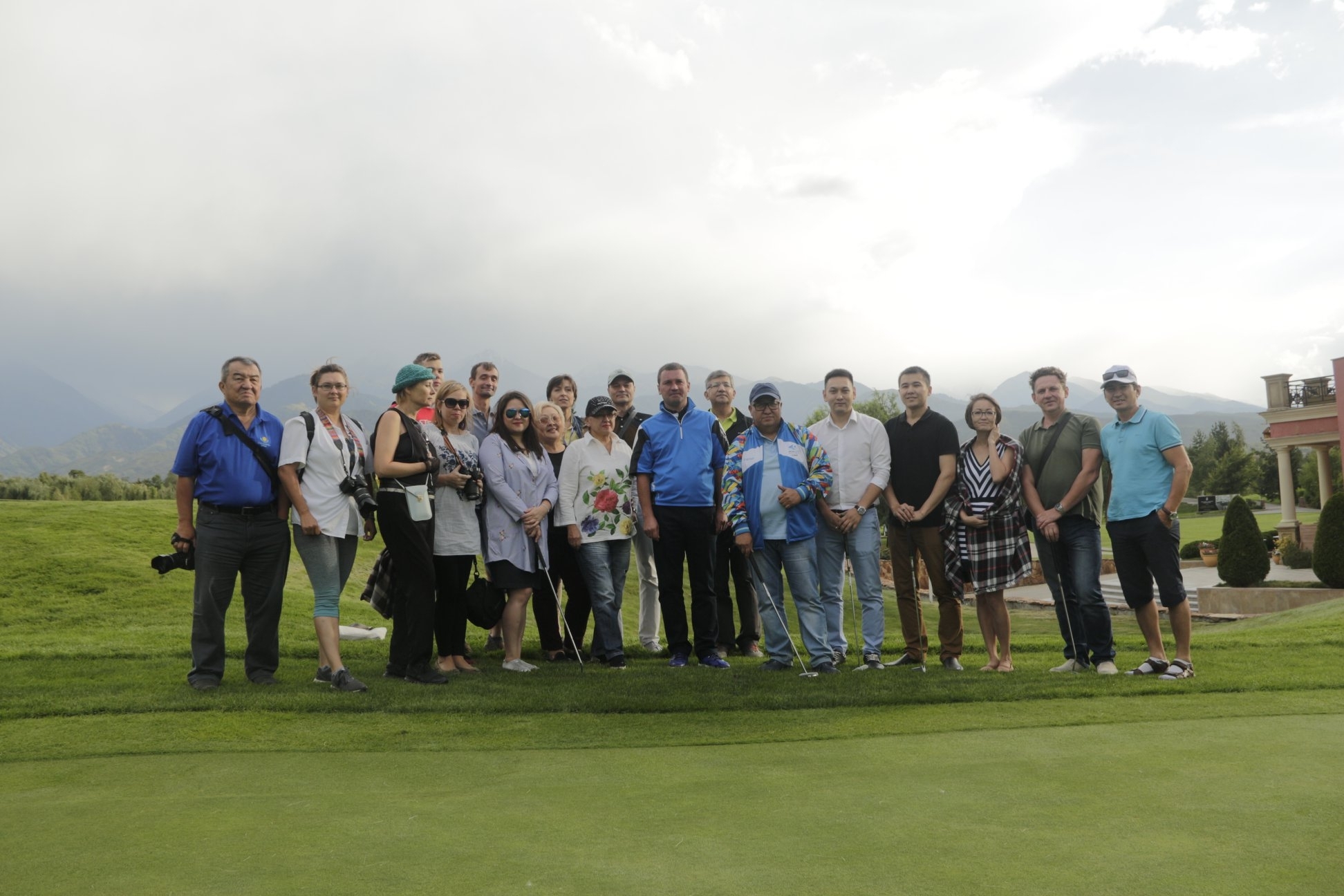 В преддверии «Kazakhstan Open»-2018 журналисты собрались на гольф-пикник