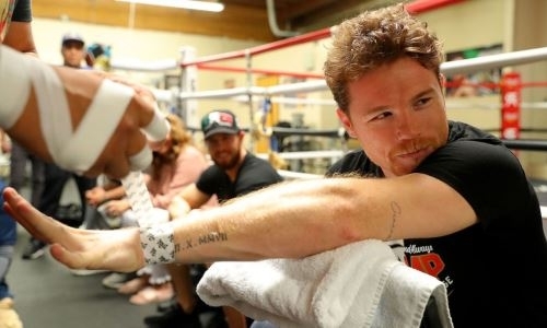 Тренер Головкина доказал незаконность действий «Канело» с помощью другого казахстанского боксера