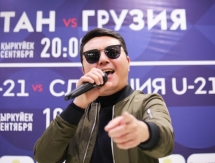 Тунгышбаев и Малый приняли участие в промо-акции в Астане