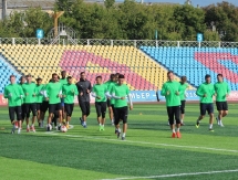 Фоторепортаж с тренировки «Кызыл-Жара СК»