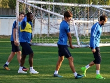 Фоторепортаж с тренировки «Иртыша» в Шымкенте