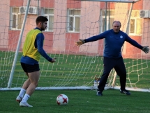 Фоторепортаж с тренировки «Иртыша» в Шымкенте