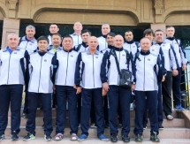 Футбольный матч среди ветеранов состоялся в Алматы