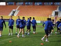 Фоторепортаж с предыгровой тренировки «Иртыша» в Актобе