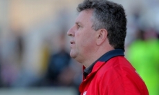 Команда казахстанского тренера дома разгромлена главным конкурентом в Кубке страны