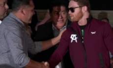 «Канело» прибыл в Лас-Вегас на второй бой с Головкиным