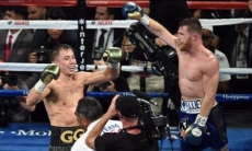 Альварес признал победу Головкина год назад