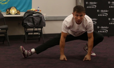 Головкин начал разминку перед выходом на ринг для боя с «Канело»