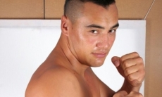 Казахстанский супертяж-нокаутер впервые за семь боев не выиграл досрочно