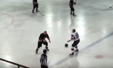 Бросавший вызов Рыспаеву хоккеист устроил эпичную драку в матче чемпионата Казахстана