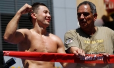 Как Головкин и его тренер переживают поражение от «Канело»