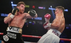 Тренер Джейкобса назвал причину поражения Головкина от «Канело»