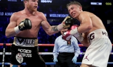 «Триумф Альвареса может показаться сомнительным». Мексиканцы говорят о судействе боя Головкина