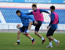 Фоторепортаж с тренировки «Иртыша»