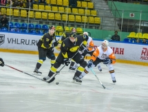 Фоторепортаж с матча ВХЛ «Сарыарка» — «Ермак» 4:1