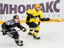 Фоторепортаж с матча ВХЛ «Рубин» — «Сарыарка» 4:2
