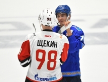 Фоторепортаж с матча МХЛ «Снежные Барсы» — «Омские Ястребы» 2:5