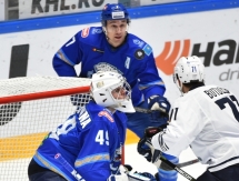 Фоторепортаж с матча КХЛ «Барыс» — «Адмирал» 2:0