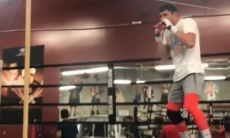 Непобежденный казахстанец готовится к следующему поединку