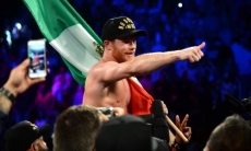 Стало известно, когда «Канело» вручат отобранный у Головкина пояс